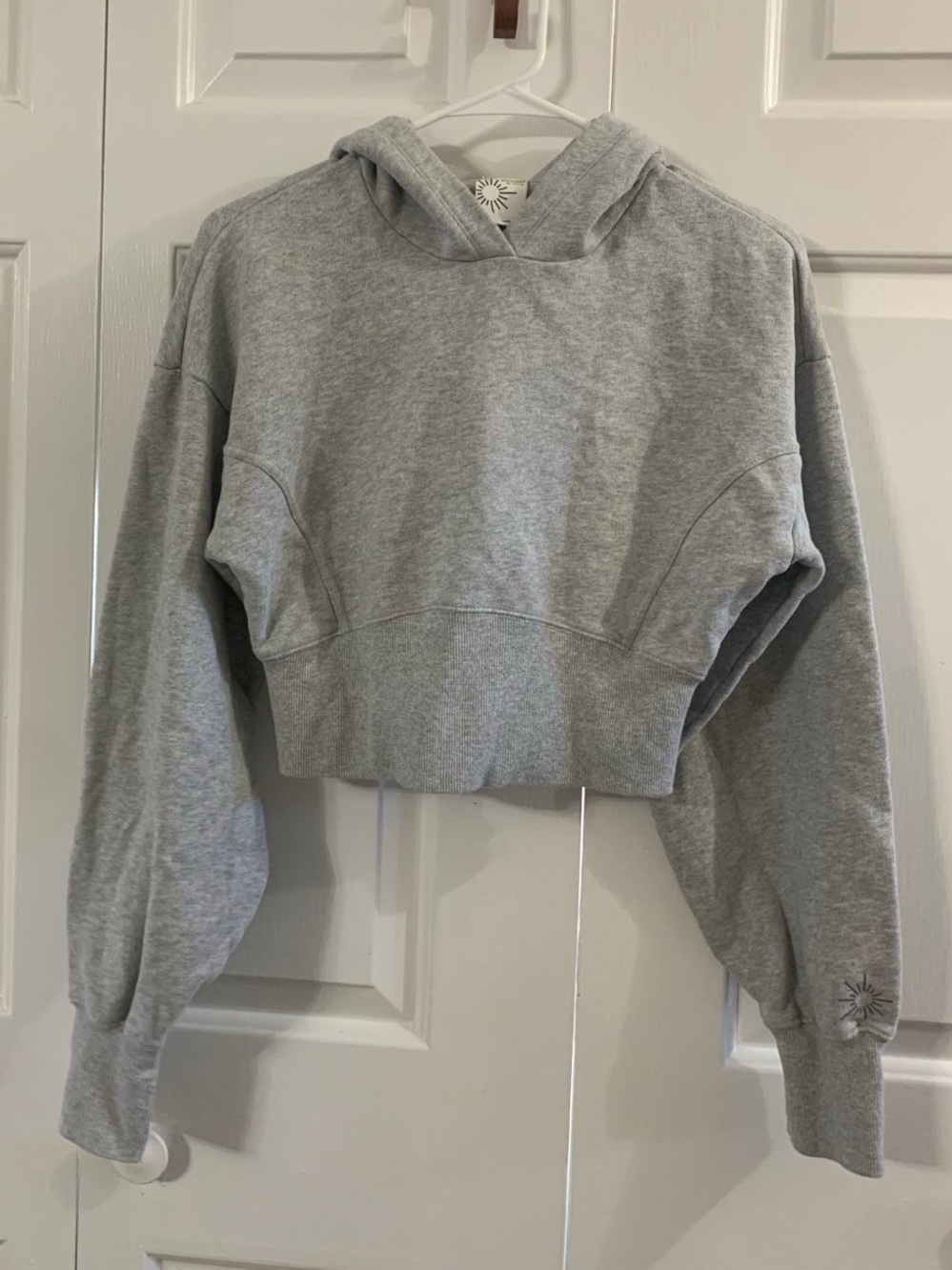 Aerie Offline Cropped Gray Hoodie Sweatshirt - Women's Casual Pullover